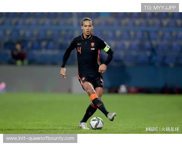 范迪克回应质疑:批评不实,球队应专注比赛 范迪克回应质疑:批评不实,球队应专注比赛